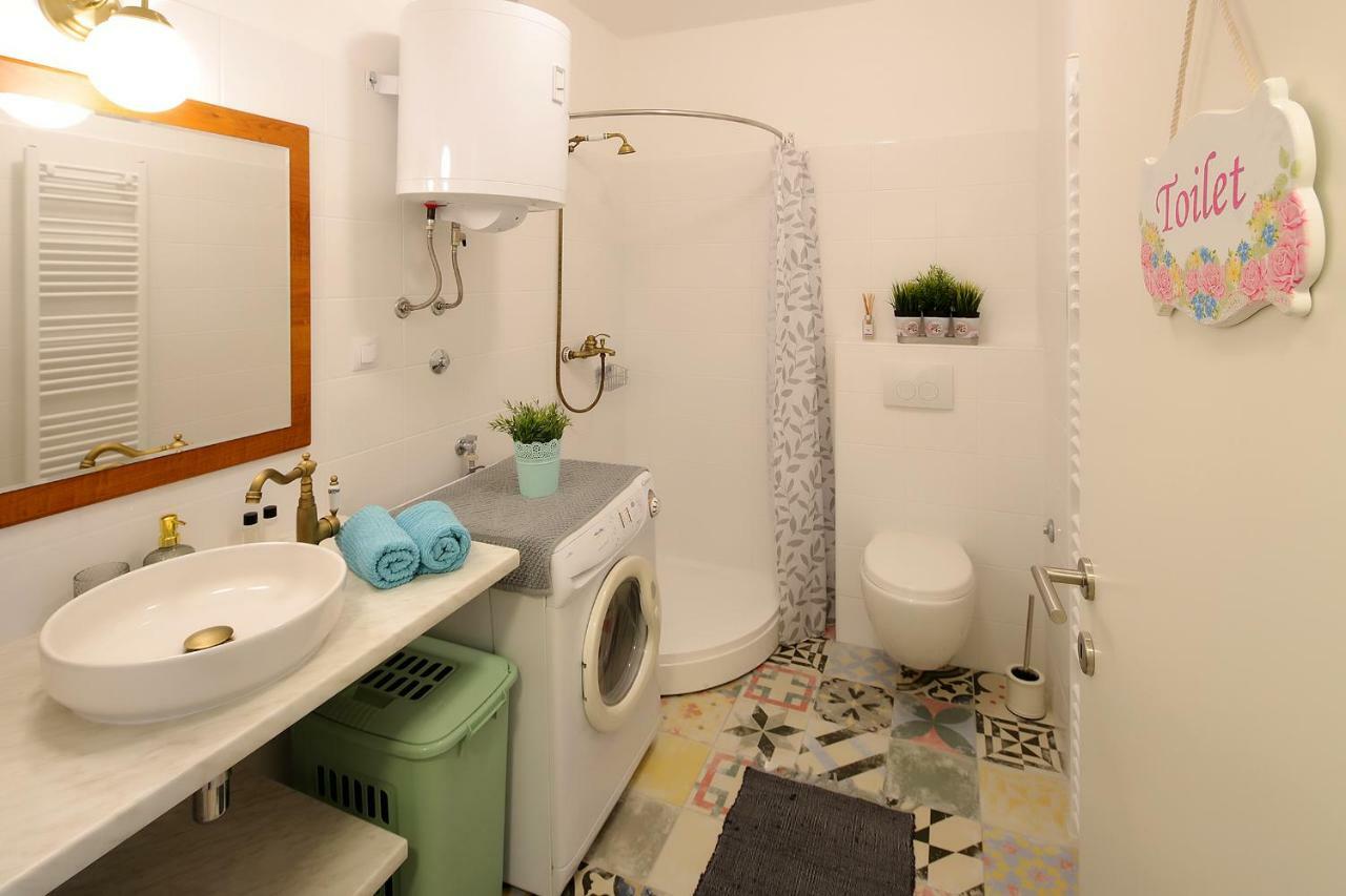 Studio Apartment Ada 2 리예카 외부 사진